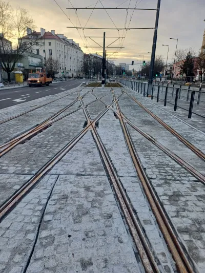 Zaprojektowanie i wykonanie robót pn. „Budowa trasy tramwajowej w ul. Gagarina w Warszawie”